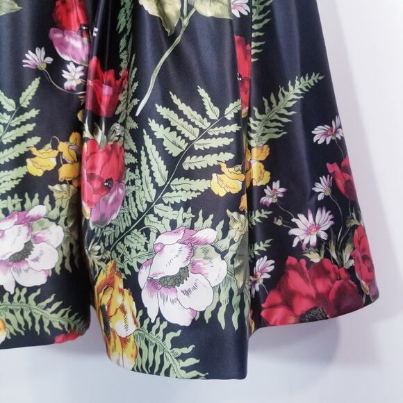 Sherri Hill Floral Fit and Flare Satin Mini Dress Lace Up Back with Pockets - Picture 14 of 16